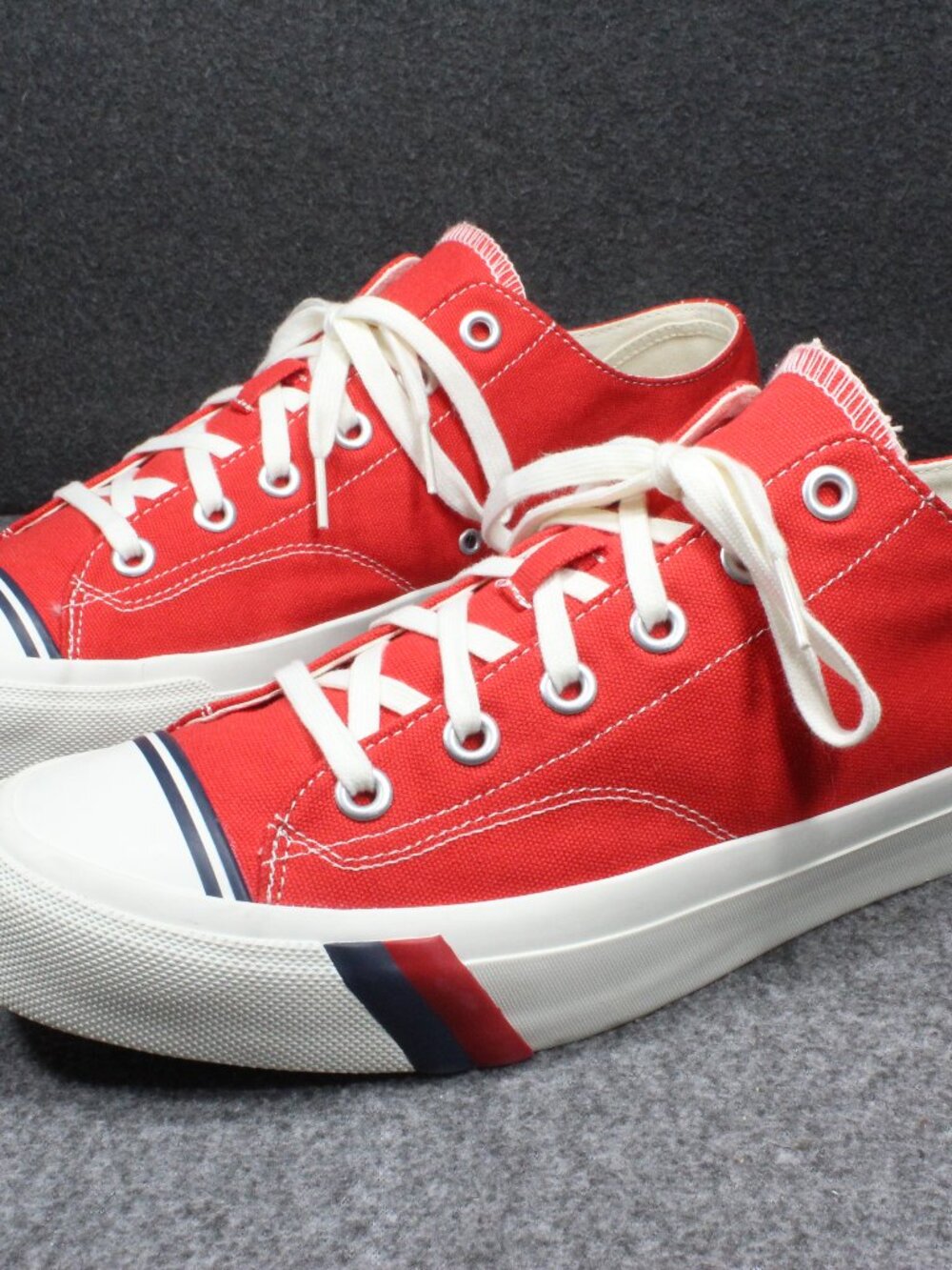 Pro Keds Royal Lo Lace Up Red White Sneakers, Men's Size 11 Womens 13